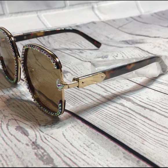 Brown bling shades with rhinestones - Picture 6 of 6